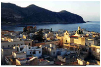 Charter Marsala Sicilia vacanze a vela Favignana Marettimo Levanzo Trapani broker noleggio locazione affitto barche per isole Egadi.